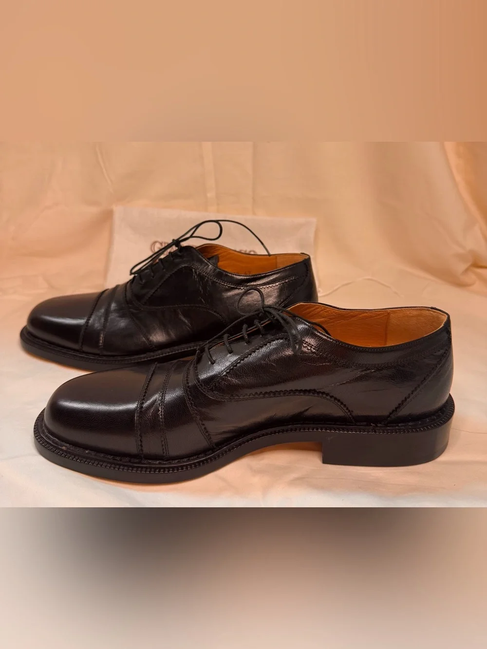 Gianfranco Ferre Men’s classic lace-up oxford shoe black